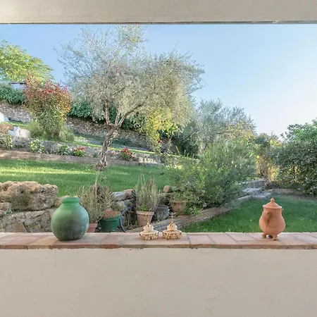Holiday home 6 Bedroom Stunning In La Puebla De Infan *